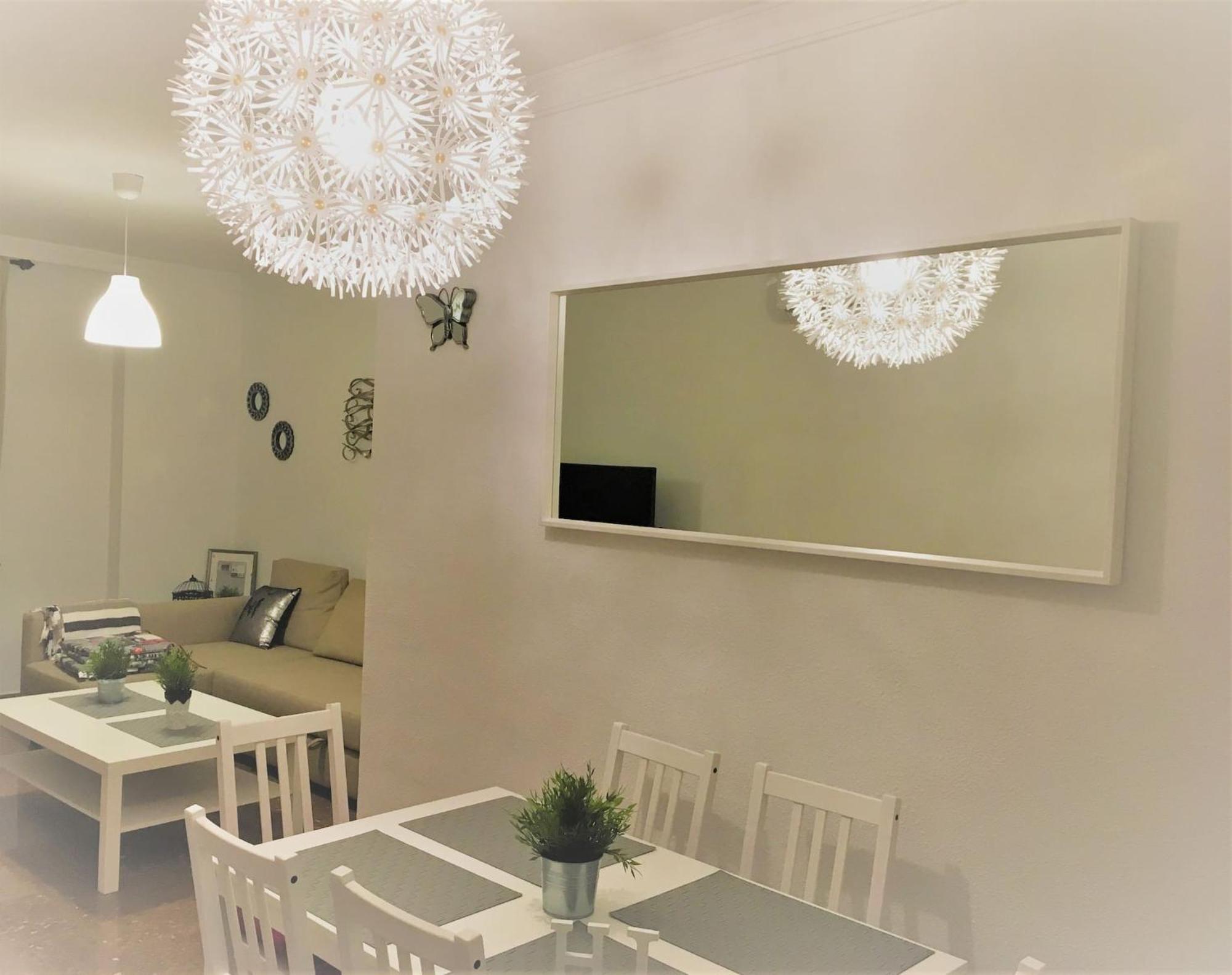 Stylish Apartment With Terrace Arroyo De La Miel Беналмадена Екстериор снимка