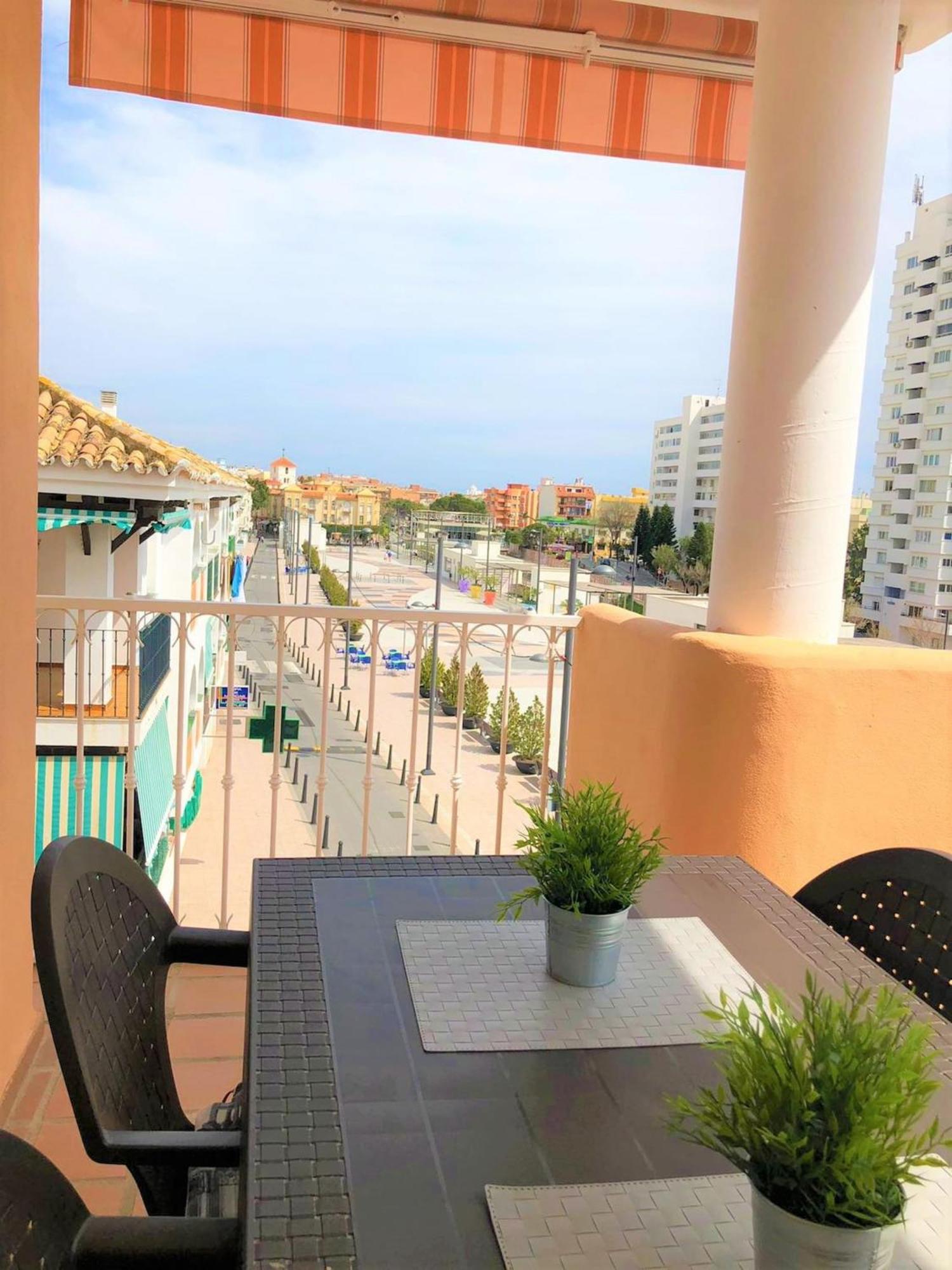 Stylish Apartment With Terrace Arroyo De La Miel Беналмадена Екстериор снимка